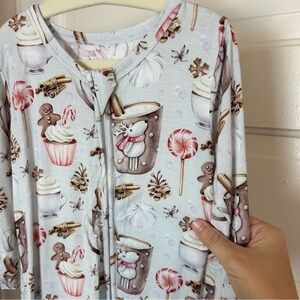 Lev Baby Bamboo Boutique Hot Chocolate Winter Christmas Zip Pajamas One Piece.